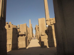Reste du complexe architectural du temple de karnak